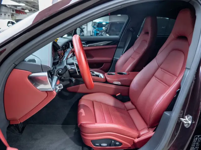 Porsche Panamera — Фото автомобиля 18