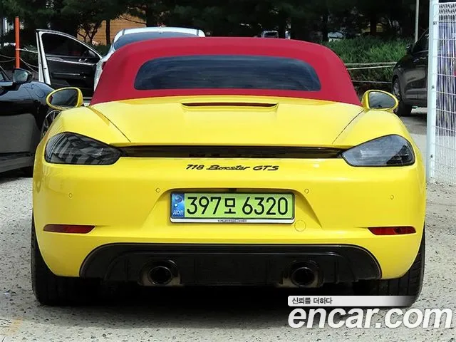 Porsche 718 — Фото автомобиля 8
