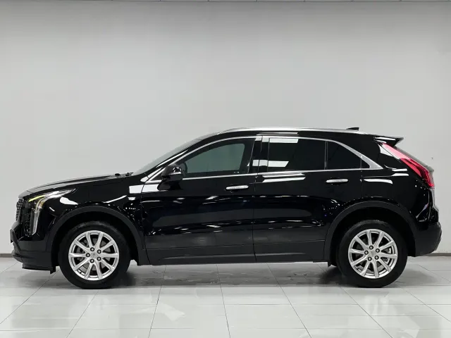 Cadillac XT4 — Фото автомобиля 5