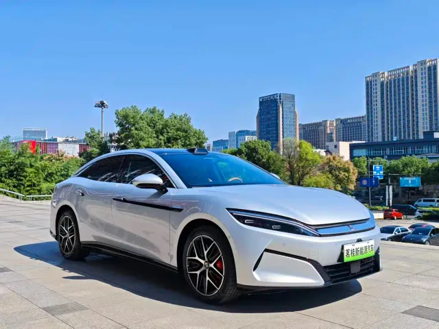 BYD Han L — Фото автомобиля 3