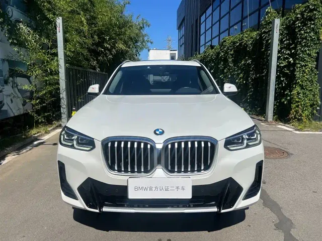 BMW X3 — Фото автомобиля 2