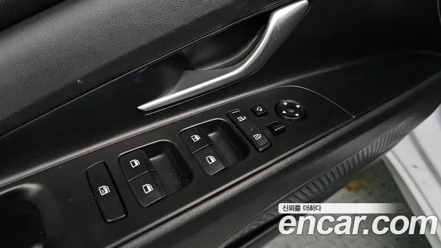 Hyundai Avante CN7 — Фото автомобиля 23