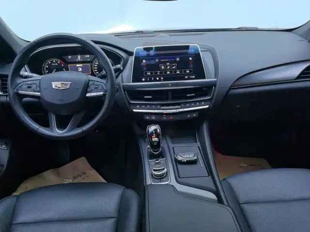Cadillac CT5 — Фото автомобиля 12