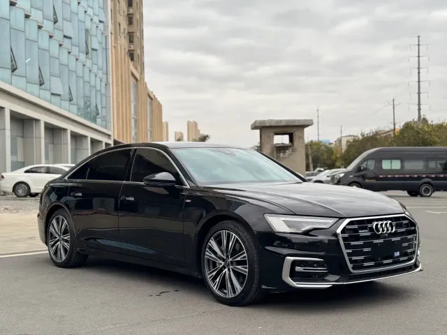 Audi A6L — Фото автомобиля 3