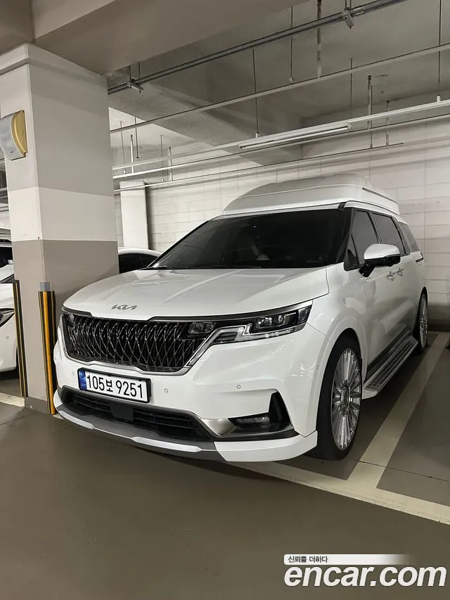 Фотография автомобиля — Kia Carnival Generation 4