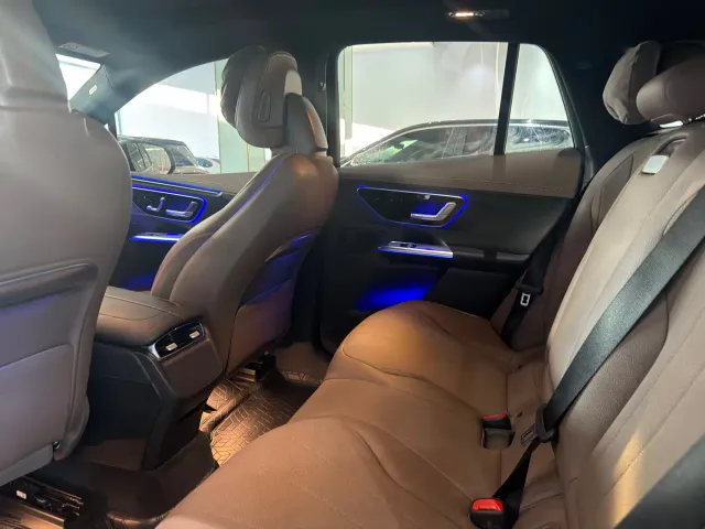 Mercedes-Benz EQE SUV — Фото автомобиля 4