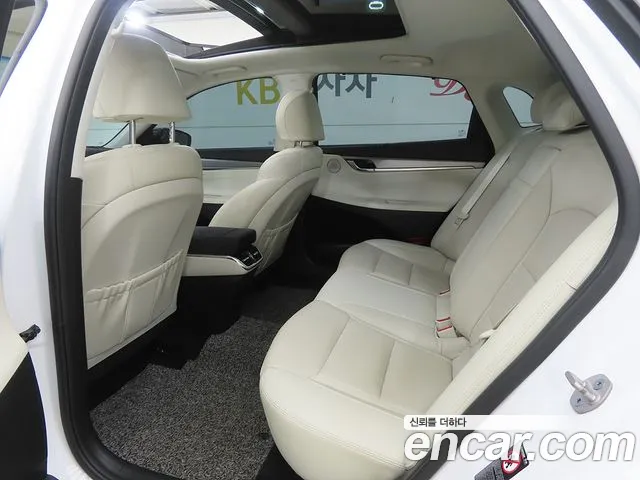 Hyundai Grandeur — Фото автомобиля 6