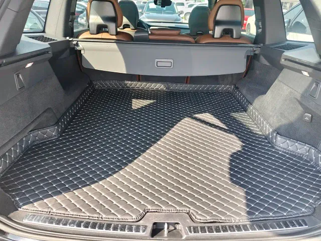 Volvo XC90 — Фото автомобиля 11