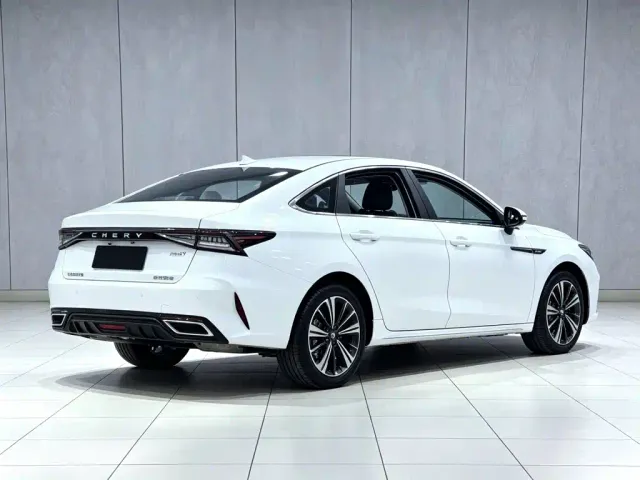 Chery Arrizo 8 — Фото автомобиля 8