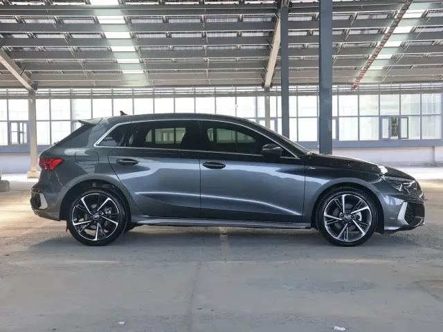 Audi A3 — Фото автомобиля 4