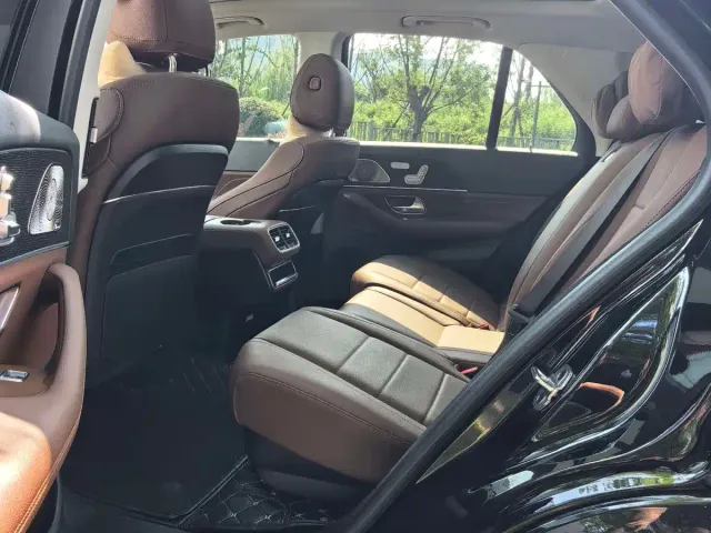 Mercedes-Benz GLE-Class — Фото автомобиля 8