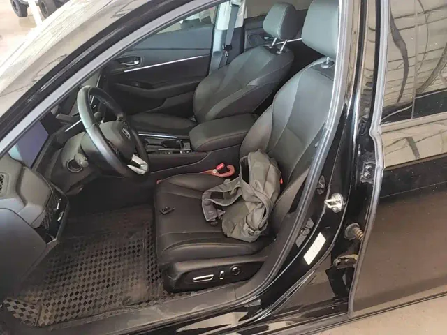Honda Accord — Фото автомобиля 14