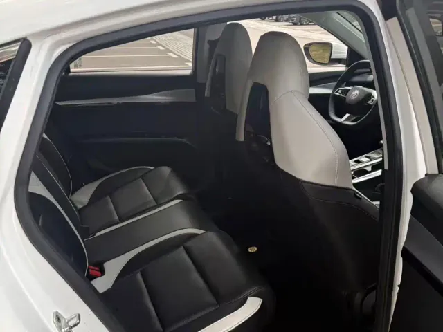 MG 5 Scorpio — Фото автомобиля 10