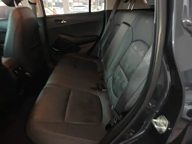 Hyundai ix35 — Фото автомобиля 16