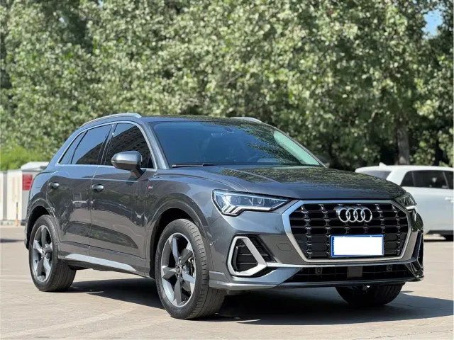Audi Q3 — Фото автомобиля 3