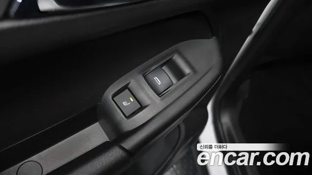 ChevroletGMDaewoo Trailblazer Trailblazer 1.3 турбо 4WD — Фото автомобиля 14