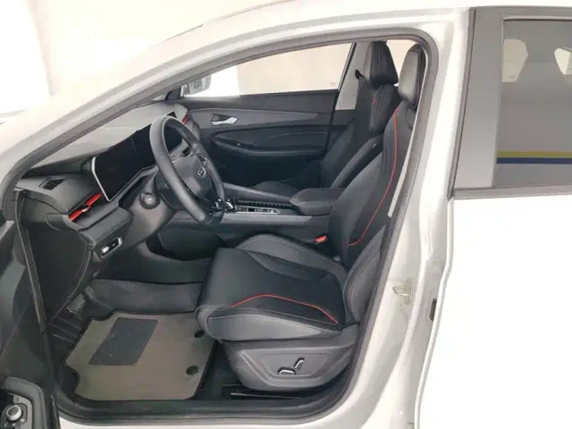 Geely Binrui — Фото автомобиля 9
