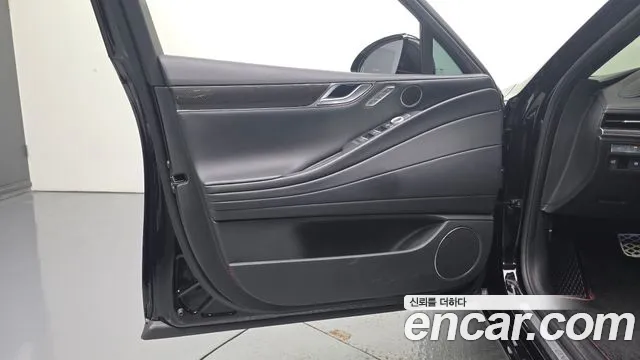 Genesis G80 RG3 — Фото автомобиля 13