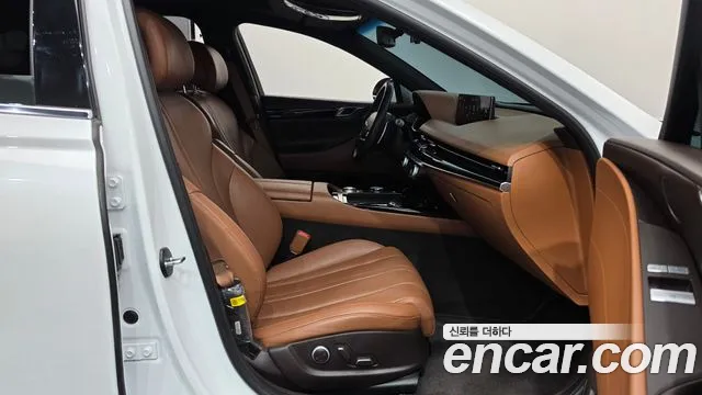 Genesis G80 RG3 — Фото автомобиля 16