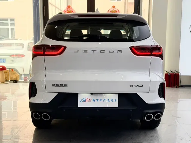 Jetour X70 — Фото автомобиля 9