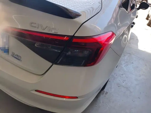 Honda Civic — Фото автомобиля 7