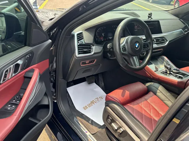BMW X6 — Фото автомобиля 11
