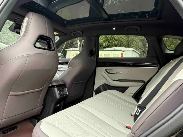 BYD Song PLUS — Фото автомобиля 14