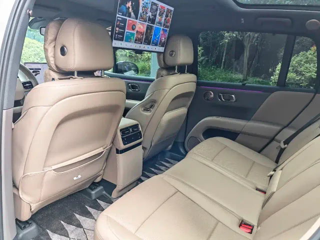 Li Auto i6 — Фото автомобиля 12