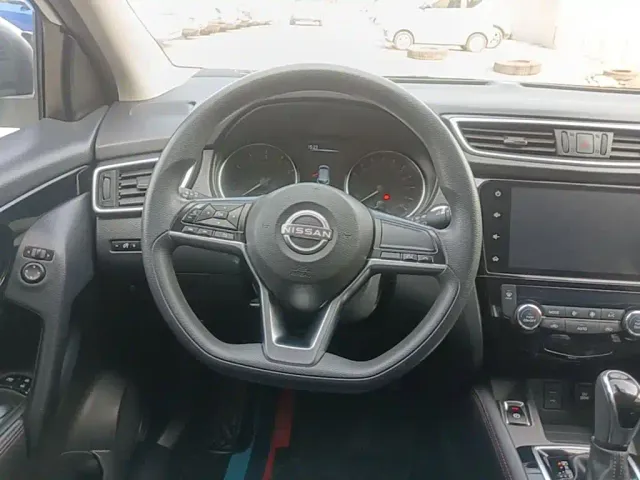 Nissan Qashqai — Фото автомобиля 10