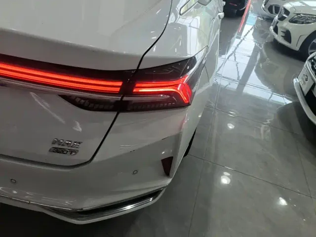 Dongfeng Yixuan MAX — Фото автомобиля 7
