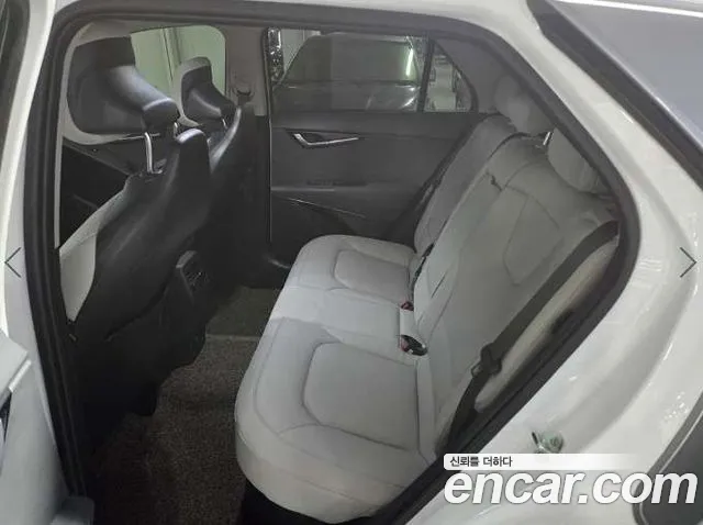 Kia Niro The All New — Фото автомобиля 6