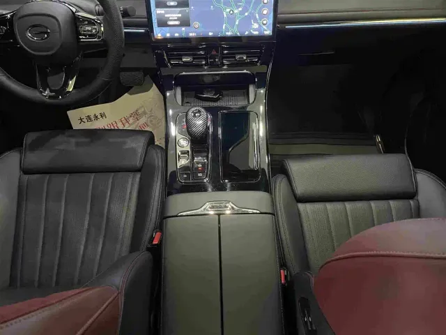 GAC Trumpchi M8 — Фото автомобиля 12