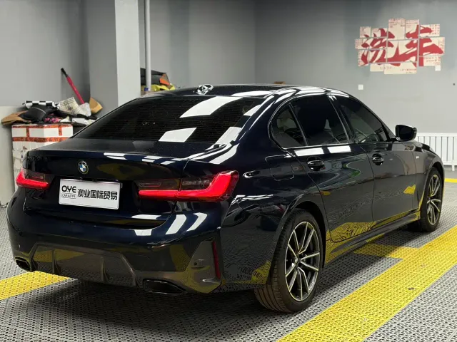 BMW 3 Series — Фото автомобиля 6