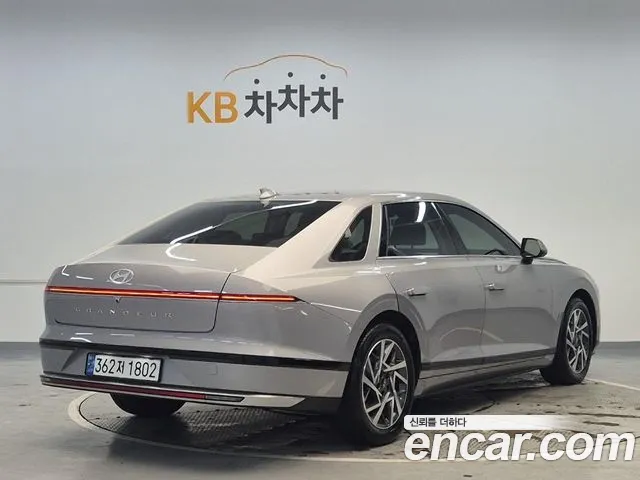 Hyundai Grandeur GN7 — Фото автомобиля 3