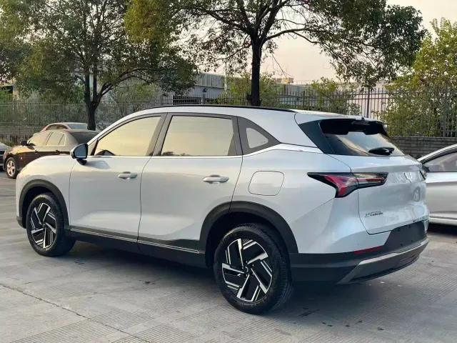 Wuling Starlight S — Фото автомобиля 7