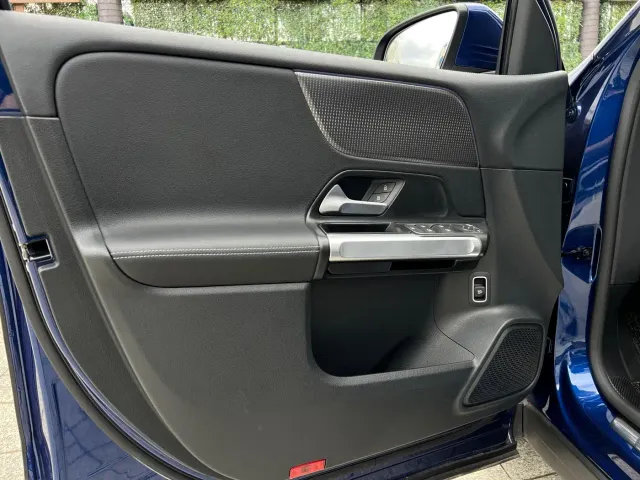 Mercedes-Benz GLB-Class — Фото автомобиля 20
