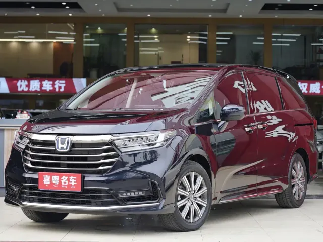Фотография автомобиля — Honda Odyssey