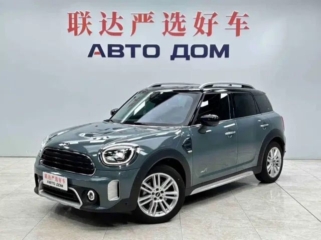 Фотография автомобиля — MINI COUNTRYMAN