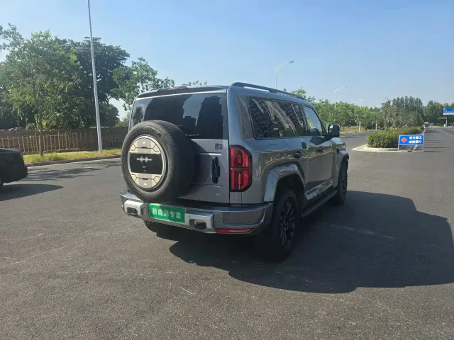 BYD FangChengBao Leopard 5 — Фото автомобиля 9
