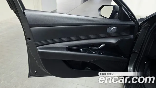 Hyundai Avante CN7 — Фото автомобиля 13