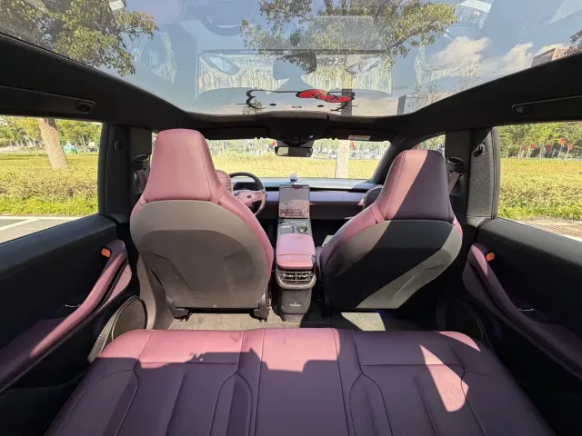 Nio ET5 Touring — Фото автомобиля 9