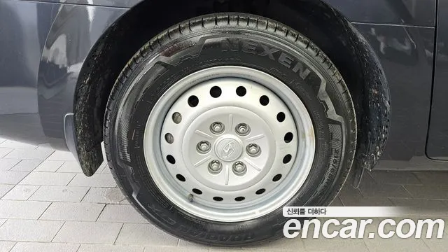 Hyundai Staria Staria Tourer 11 мест — Фото автомобиля 5