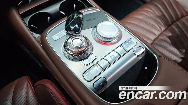 Genesis G90 Бензин 3.5 Turbo 2WD — Фото автомобиля 9