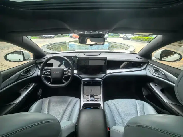 BYD Seal — Фото автомобиля 7