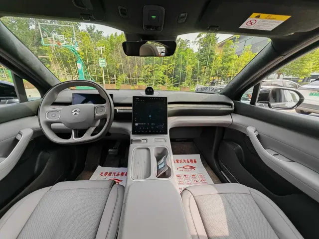 Nio EC6 — Фото автомобиля 6