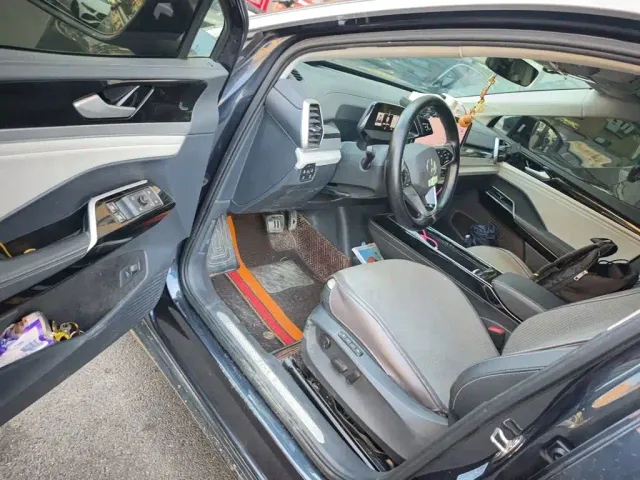 Volkswagen ID.6 Crozz — Фото автомобиля 12