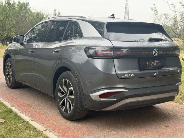 Volkswagen ID.4 X — Фото автомобиля 13