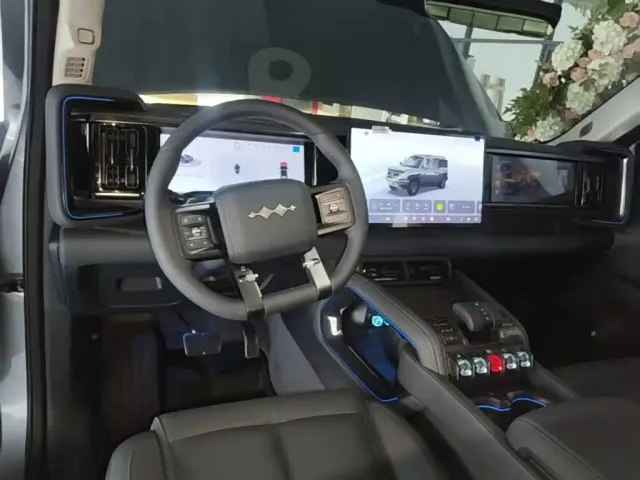 BYD FangChengBao Leopard 5 — Фото автомобиля 9