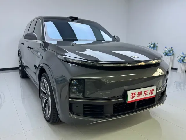 Li Auto L9 — Фото автомобиля 3