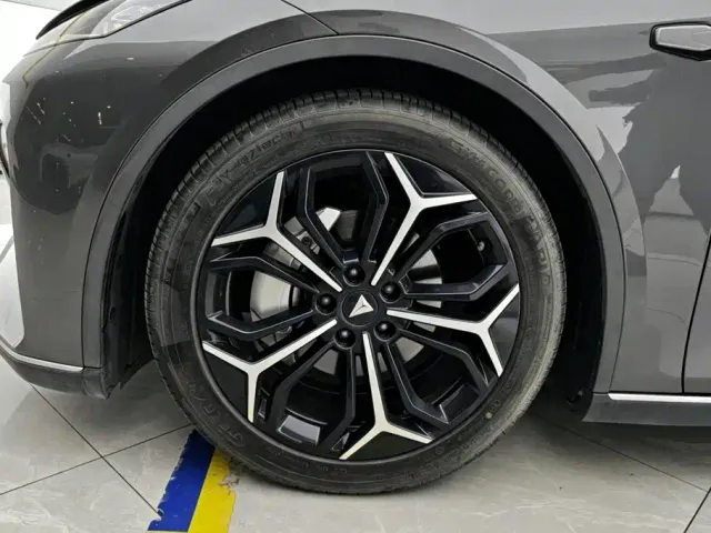 Deepal SL03 — Фото автомобиля 6